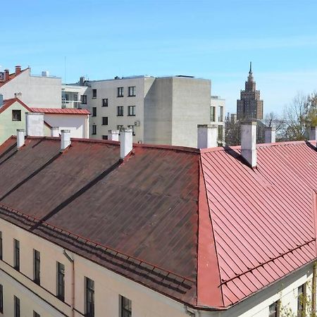 Luxury Apartment With A Balcony And View In Riga Old Town Buitenkant foto